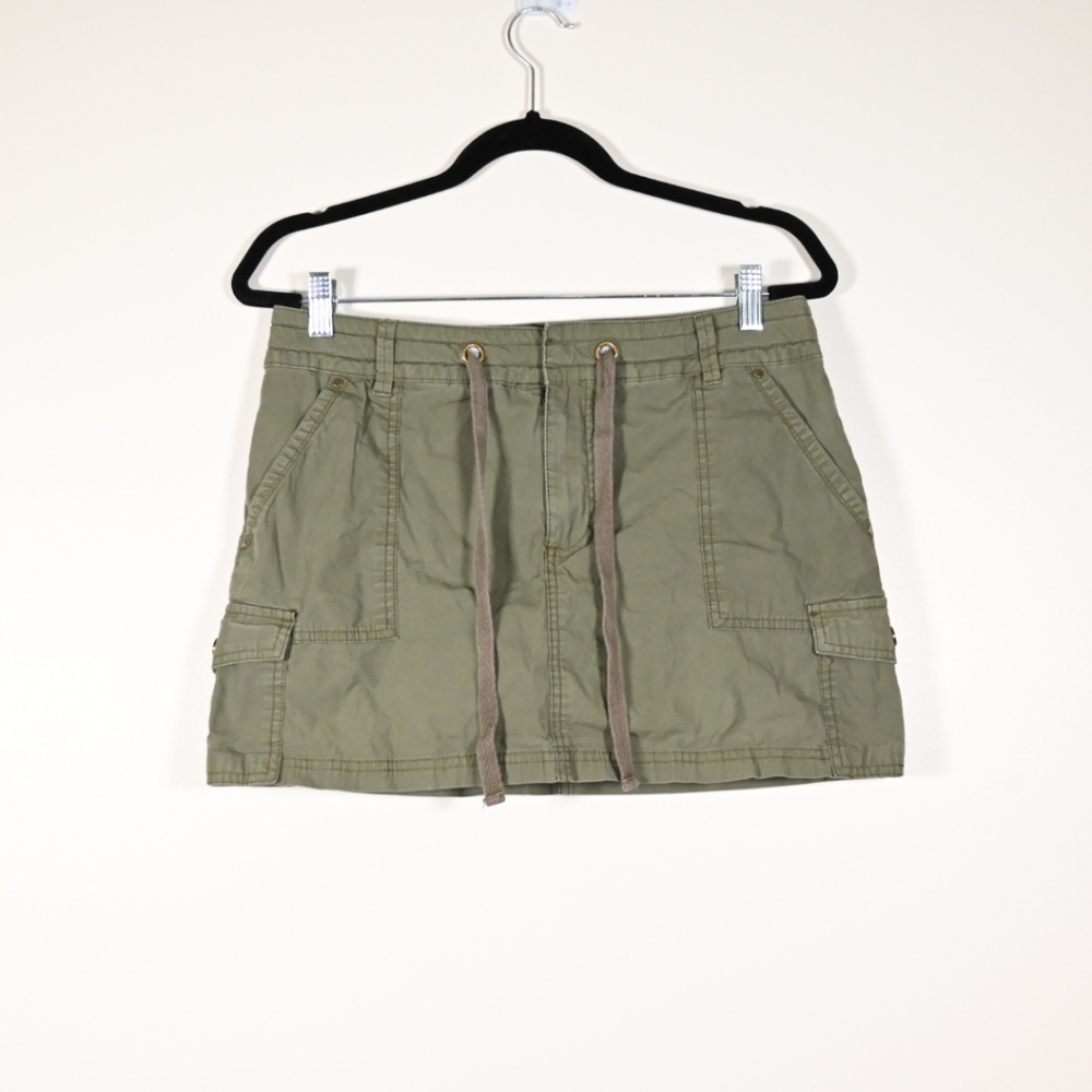 Reitmans Cargo Skort L Green